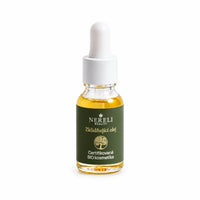 Konopný olej na pleť s 1 % CBD, 15 ml – produktový záběr 02 na bílém pozadí