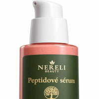Peptidové sérum pro pružnější vzhled pleti, 30 ml – detail obalu a etikety na bílém pozadí