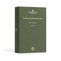 Sada pro čištění a přirozený jas pleti NERELI, 3 produkty – produktový záběr 01 na bílém pozadí