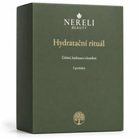 Sada pro hydratační rituál pleti NERELI, 3 produkty – detail obalu a etikety na bílém pozadí