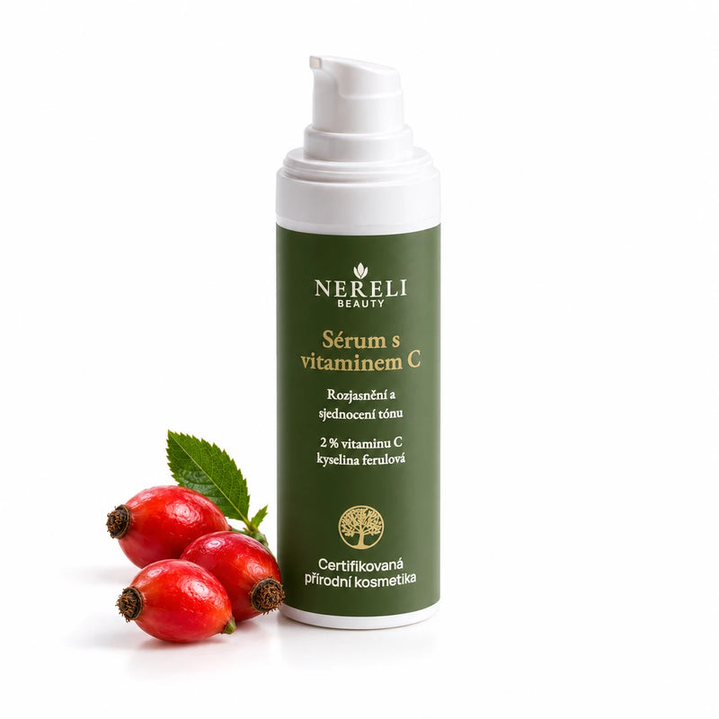 Sérum s vitamínem C pro sjednocenější tón pleti, 30 ml – kompozice se šípky na bílém pozadí