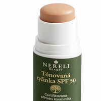 Tónovaná opalovací tyčinka SPF 50, 12 g – detail obalu a etikety na bílém pozadí
